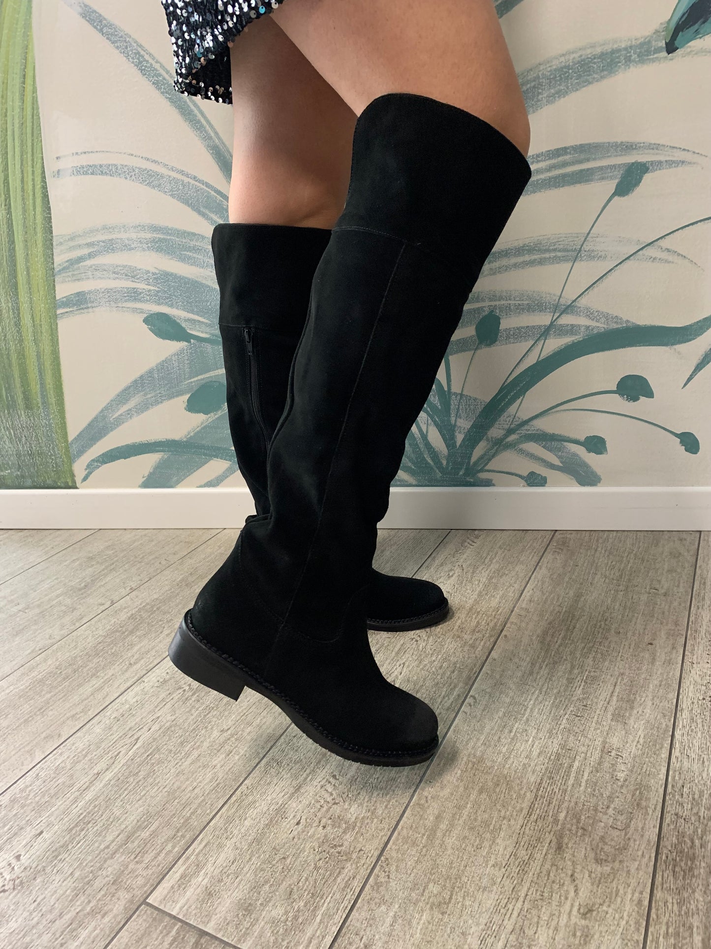 Stivale alto nero camoscio