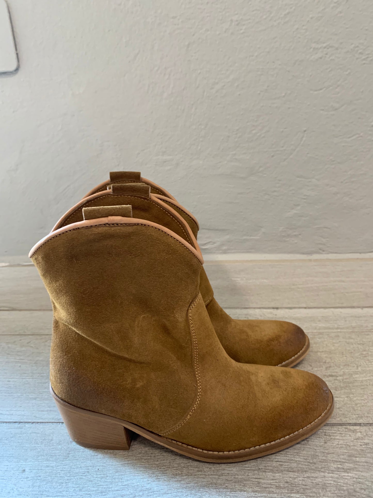 Camperos V pelle scamosciata