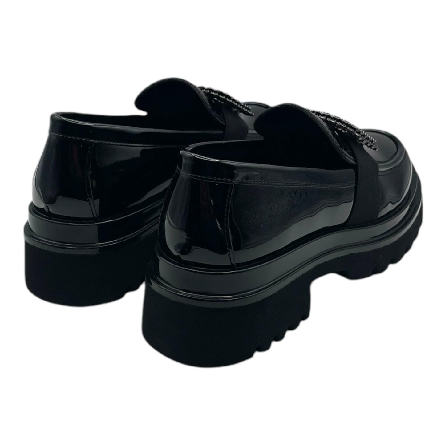 Mocassino nero in vernice con gioiello
