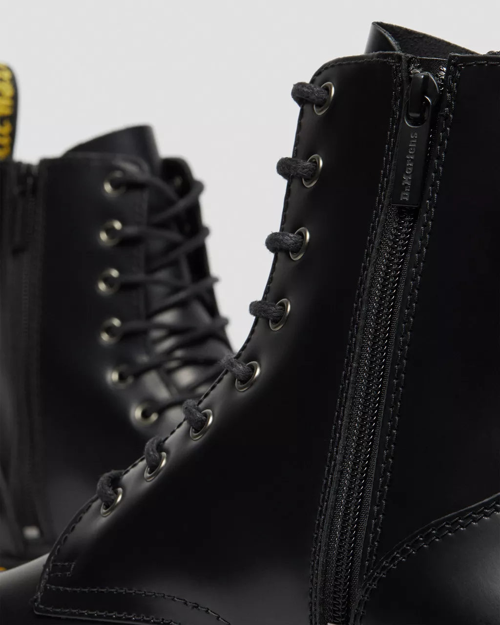 Dr. Martens PLATFORM JADON IN PELLE SMOOTH