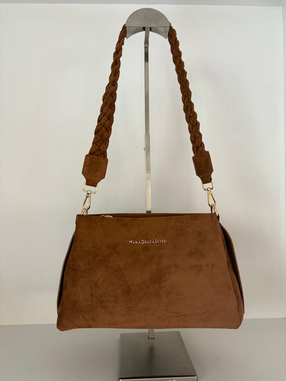 Borsa in camoscio color cuoio
