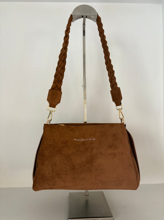Borsa in camoscio color cuoio