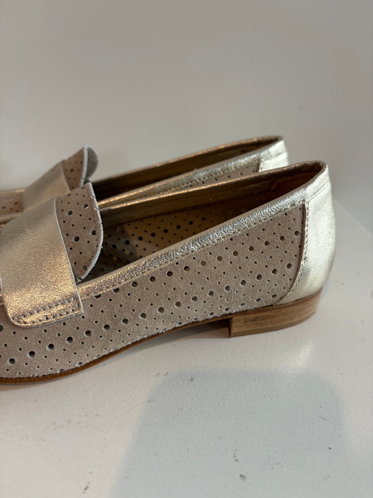 Mocassini traforato