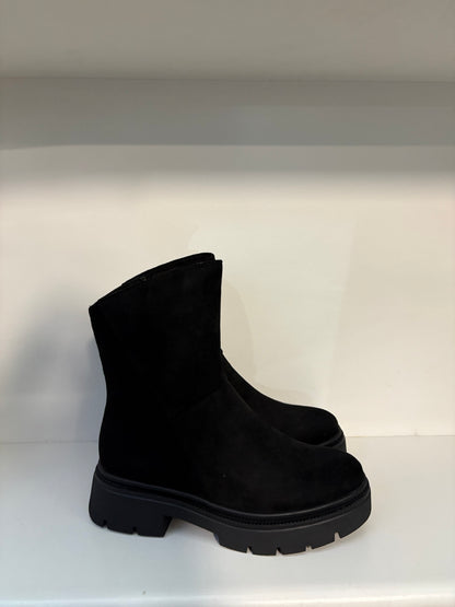 Boot in camoscio