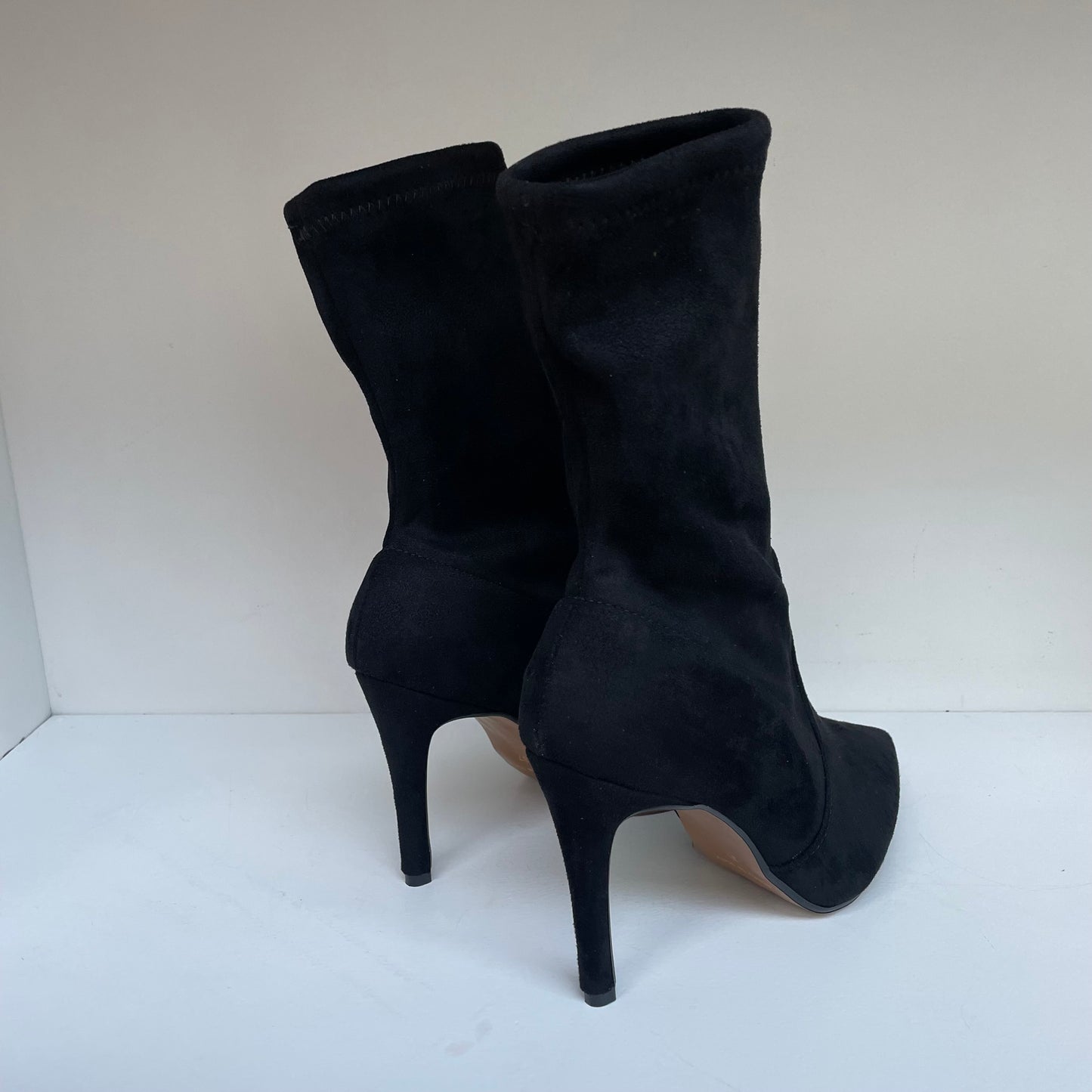 Stivaletto calza alto