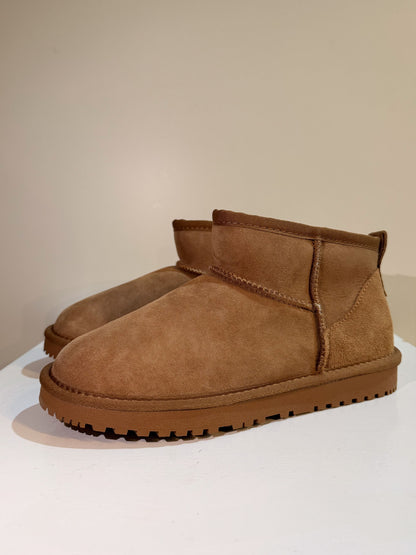 Stivaletto in vero montone