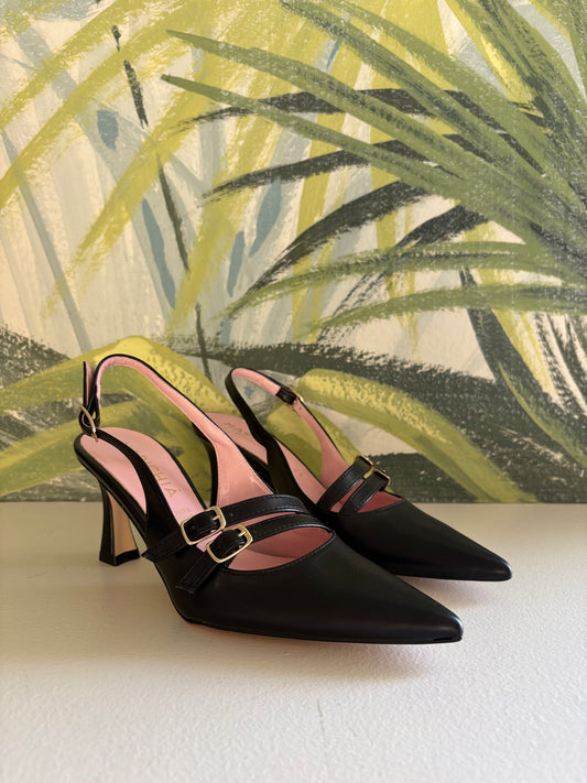 Slingback nero cinturino