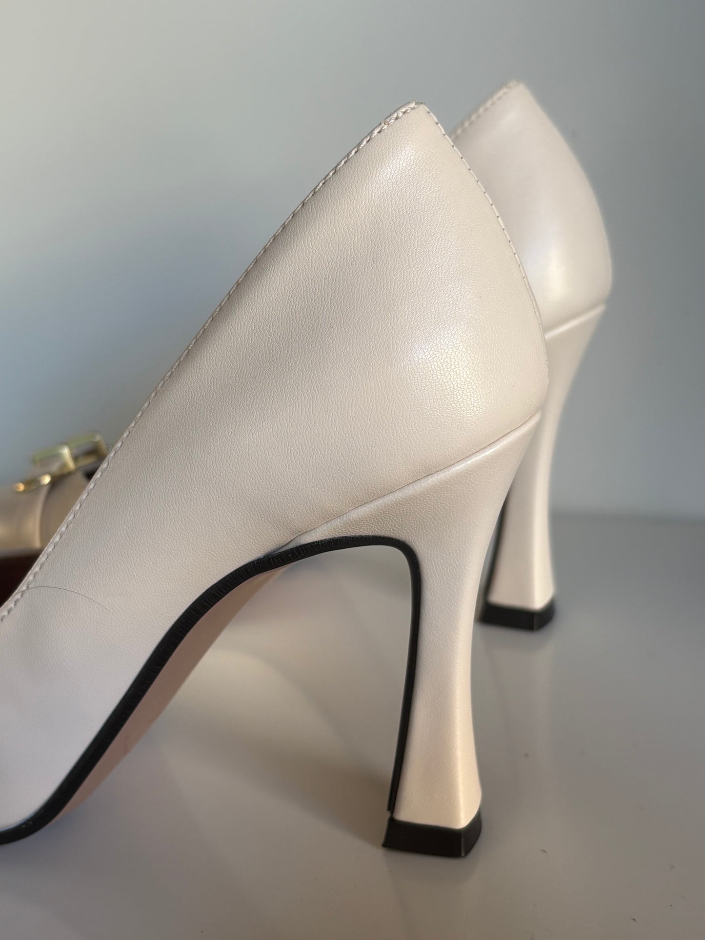 Décolleté con morsetto panna